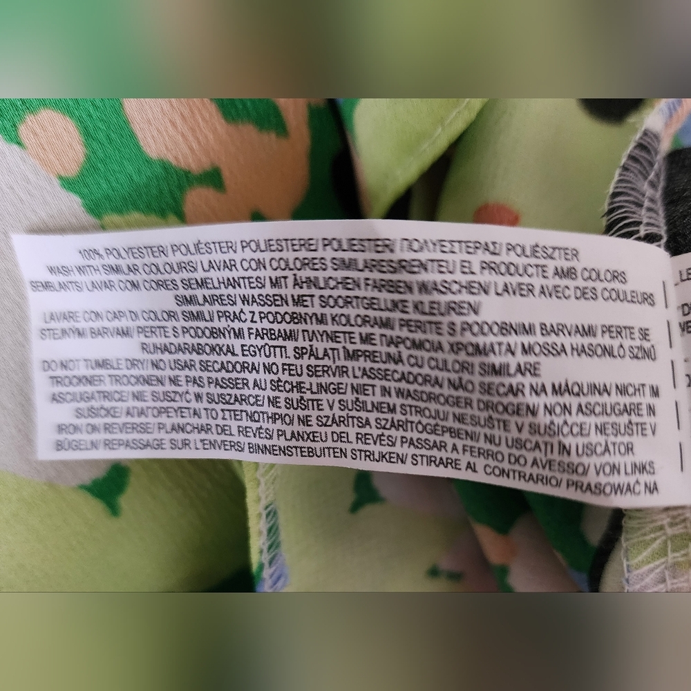 Primark Colorful Patterned Button Down Shirt. Siz… - image 8